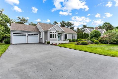 103 Surf Dr, Mashpee, MA 02649 photo 2