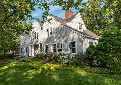 6 Hampton Rd, Lexington, MA 02421 photo 1