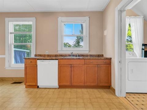 32 Ocean St, Beverly, MA 01915 photo 7