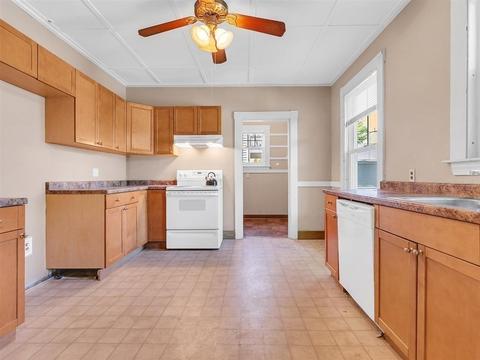 32 Ocean St, Beverly, MA 01915 photo 6