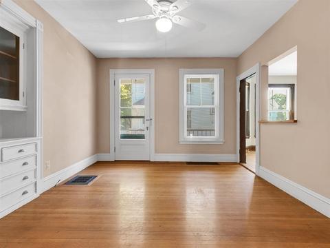 32 Ocean St, Beverly, MA 01915 photo 9