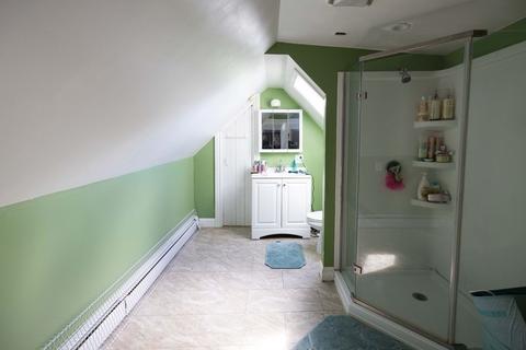 49 Eastern Ave, Worcester, MA 01605 photo 19