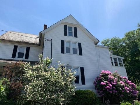 105 Britton St, Chicopee, MA 01020 photo 3