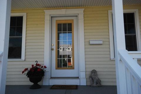 328 Abbott St, Springfield, MA 01118 photo 3