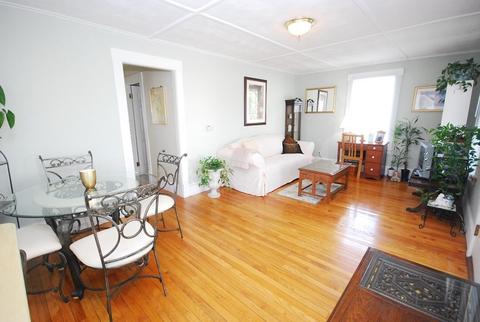 328 Abbott St, Springfield, MA 01118 photo 7