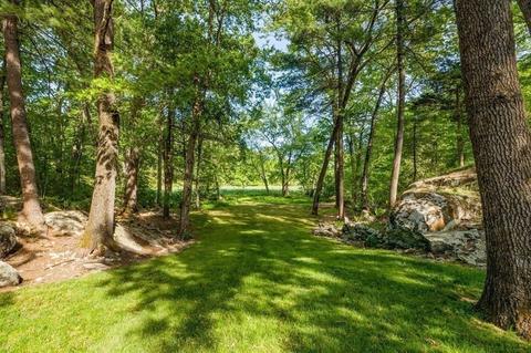 142 Ward St, Hingham, MA 02043 photo 39