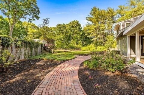 142 Ward St, Hingham, MA 02043 photo 41