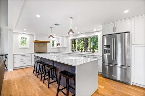 142 Ward St, Hingham, MA 02043 photo 2