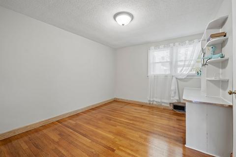 49 Exeter St, West Springfield, MA 01089 photo 26