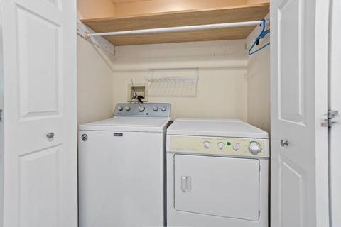 200 Lambert Ter #3, Chicopee, MA 01020 photo 19