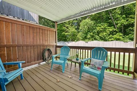 200 Lambert Ter #3, Chicopee, MA 01020 photo 24