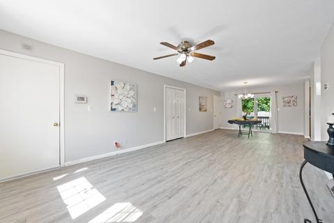 200 Lambert Ter #3, Chicopee, MA 01020 photo 6