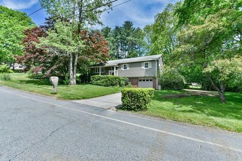 9 Pinewood Dr, Webster, MA 01570 photo 3