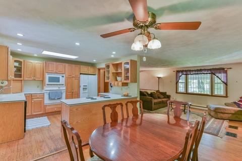 9 Pinewood Dr, Webster, MA 01570 photo 16