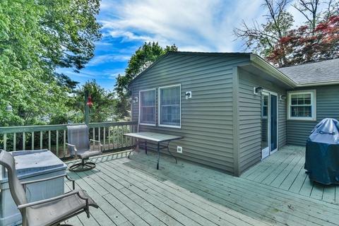 9 Pinewood Dr, Webster, MA 01570 photo 9