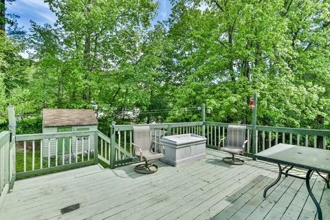 9 Pinewood Dr, Webster, MA 01570 photo 8