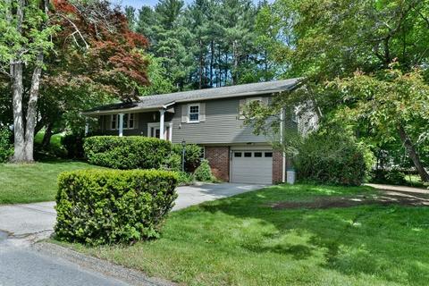 9 Pinewood Dr, Webster, MA 01570 photo 2