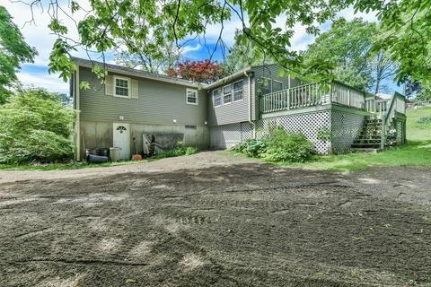 9 Pinewood Dr, Webster, MA 01570 photo 6