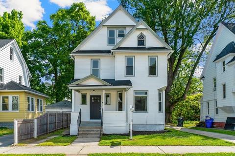 79 Mapledell St, Springfield, MA 01109 photo 1