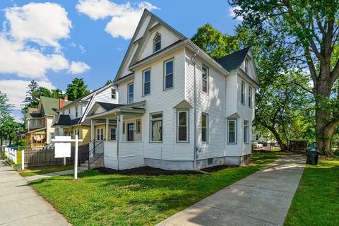 79 Mapledell St, Springfield, MA 01109 photo 3