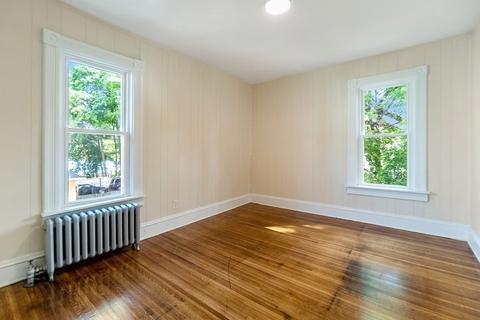 79 Mapledell St, Springfield, MA 01109 photo 16