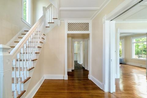 79 Mapledell St, Springfield, MA 01109 photo 4