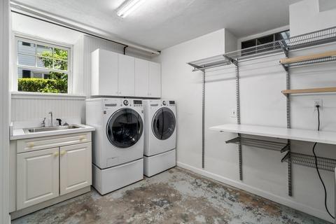 26 Everett St, Newton, MA 02459 photo 30