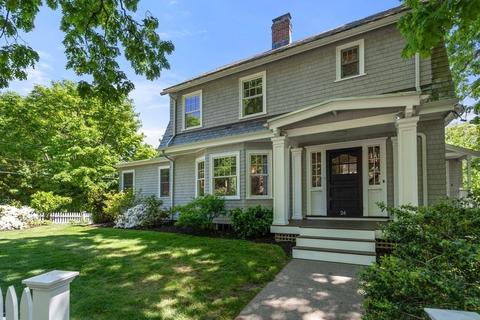26 Everett St, Newton, MA 02459 photo 3