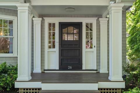 26 Everett St, Newton, MA 02459 photo 4