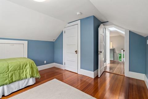 26 Everett St, Newton, MA 02459 photo 25