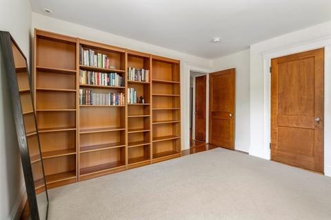 26 Everett St, Newton, MA 02459 photo 23
