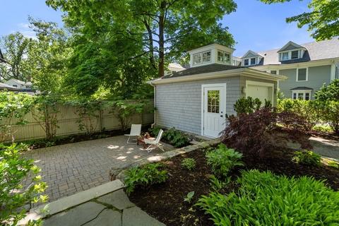 26 Everett St, Newton, MA 02459 photo 33