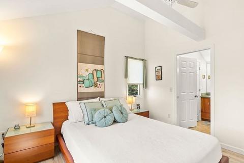5 Pond St, Wareham, MA 02571 photo 12