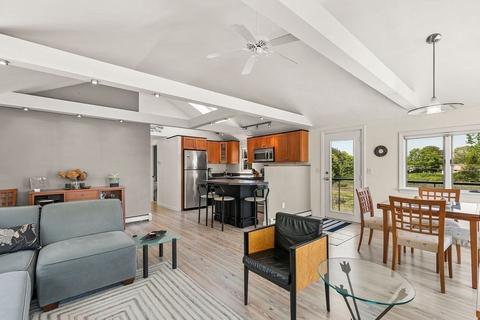 5 Pond St, Wareham, MA 02571 photo 8