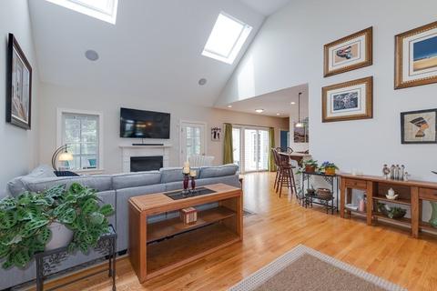 88 Taurus Dr, Mashpee, MA 02649 photo 8