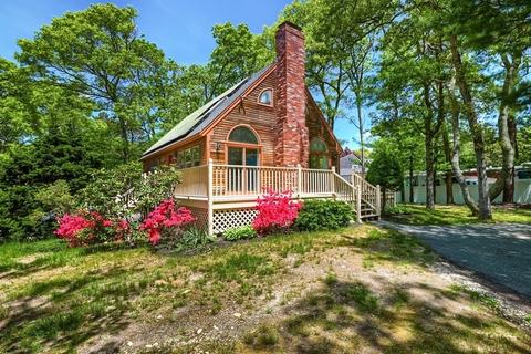 211 Shootflying Hill Rd, Barnstable, MA 02632 photo 1