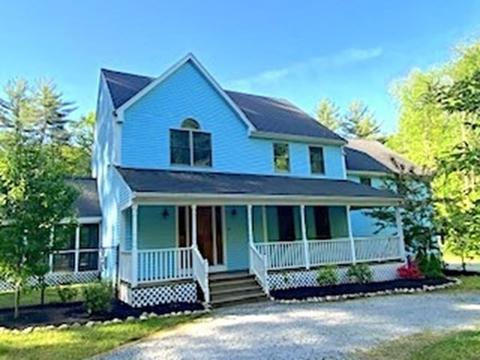 43 Walnut St, Upton, MA 01568 photo 1