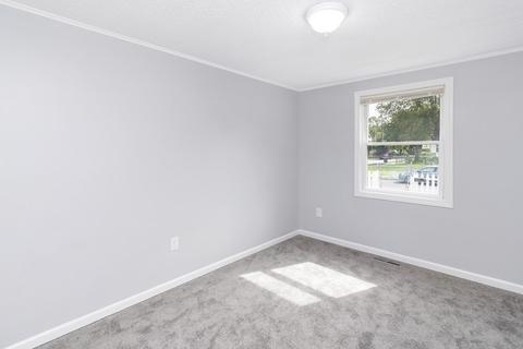 546 Plainfield St, Springfield, MA 01107 photo 29