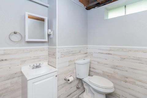 546 Plainfield St, Springfield, MA 01107 photo 32