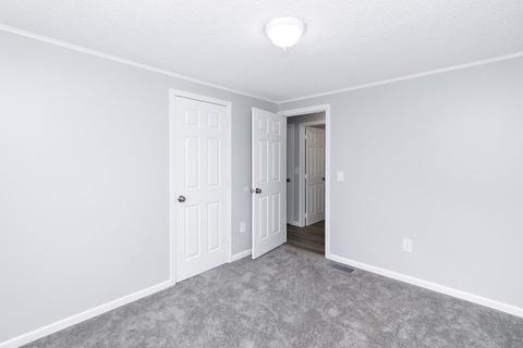 546 Plainfield St, Springfield, MA 01107 photo 28