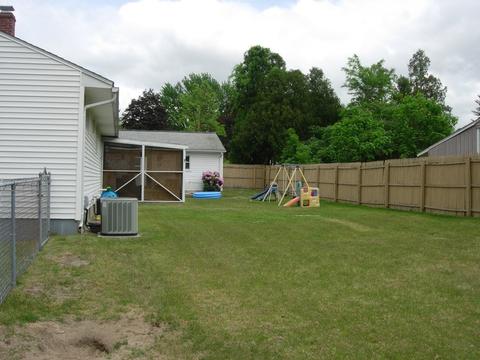 12 Sunset Dr, Springfield, MA 01109 photo 22