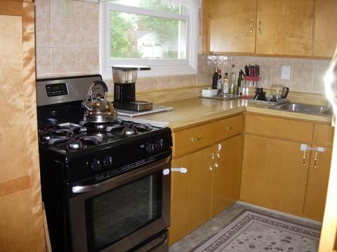 12 Sunset Dr, Springfield, MA 01109 photo 9