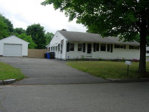 12 Sunset Dr, Springfield, MA 01109 photo 1
