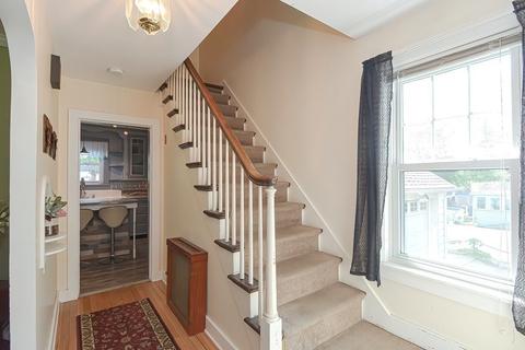 301 Thompson Rd, Webster, MA 01570 photo 3