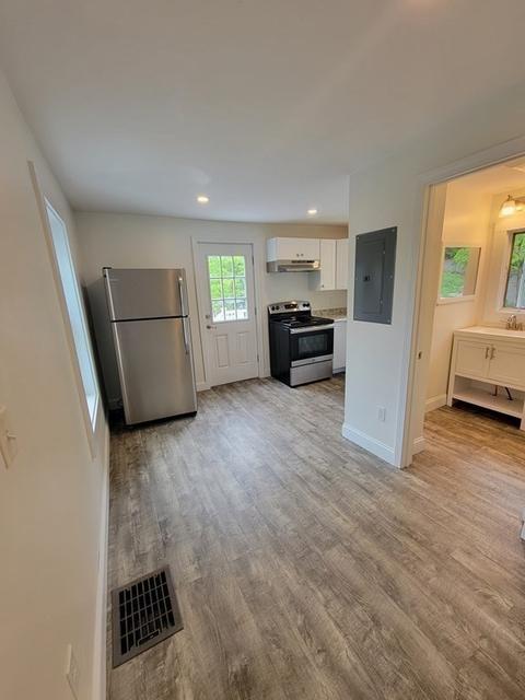 180 Mount Pleasant St, Athol, MA 01331 photo 7