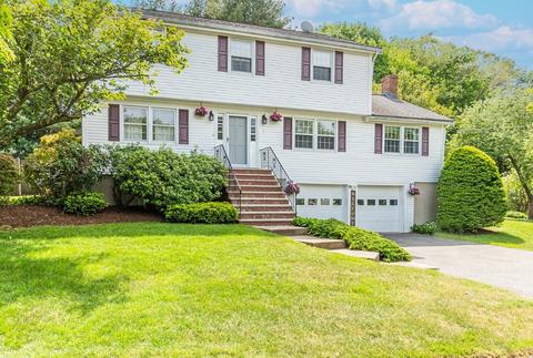 7 Fox Run Rd, Danvers, MA 01923 photo 1