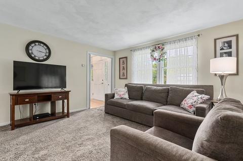 7 Fox Run Rd, Danvers, MA 01923 photo 3