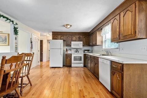 7 Fox Run Rd, Danvers, MA 01923 photo 19
