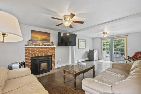 86 Brookside Dr, Gardner, MA 01440 photo 15