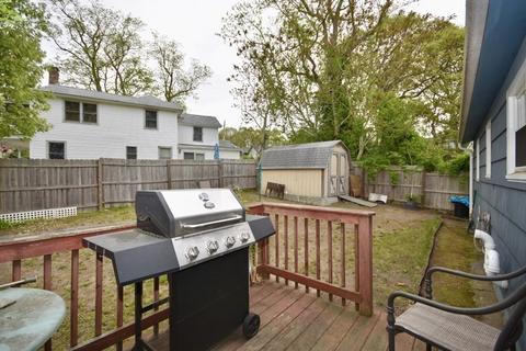 8 Gray St, Wareham, MA 02532 photo 11